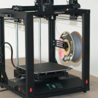 creality ender 5 s-1 3d printer met één spoel grijs filament