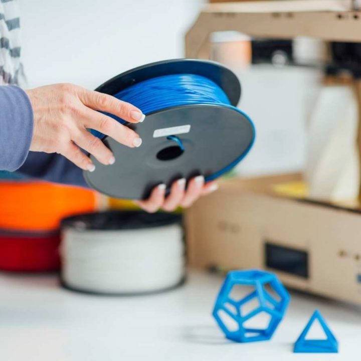 How To Fix 3D Printer Filament Curling Around the Nozzle Printing It 3D