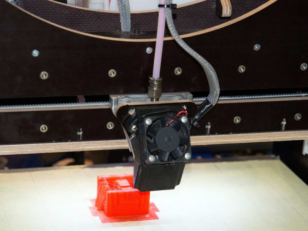 3d printer with bowden tube